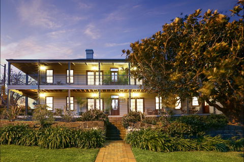 Bellevue Accommodation (The Bellevue Kiama) - Accommodation Mermaid Beach 0