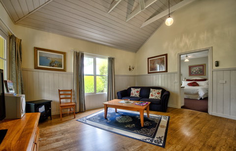 Bendigo Cottages Bed And Breakfast - Accommodation Mermaid Beach 1