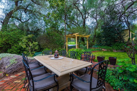 Bendigo Cottages Bed And Breakfast - Accommodation Mermaid Beach 2