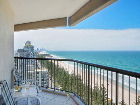 Burleigh Esplanade Apartments - Accommodation Mermaid Beach 2