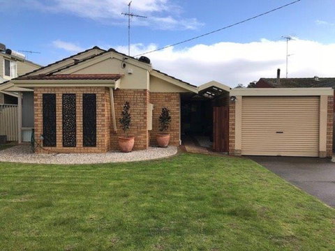 Canalside Family Getaway - Accommodation Mermaid Beach 0