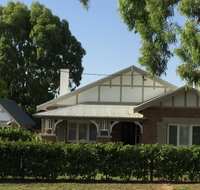 Casey Street Suite and Studio - Accommodation Mermaid Beach