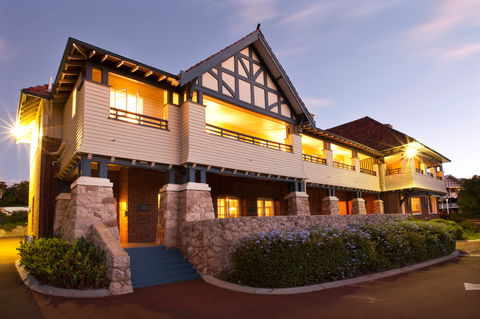 Caves House Hotel Yallingup - Accommodation Mermaid Beach 0