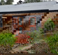 Cypress Studio - Mintaro - Accommodation Mermaid Beach