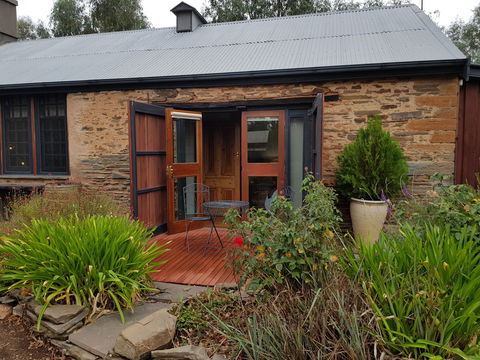 Cypress Studio - Mintaro - Accommodation Mermaid Beach 0