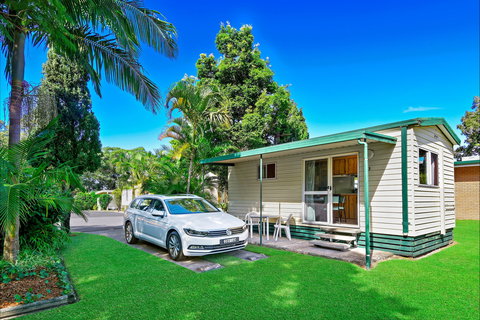 Diamond Waters Caravan Park - Accommodation Mermaid Beach 2