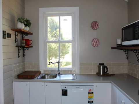 Fosterton School House - Accommodation Mermaid Beach 1