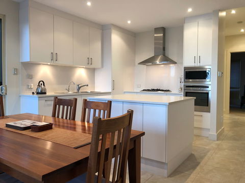 Grandview House Port Vincent Marina - Accommodation Mermaid Beach 1