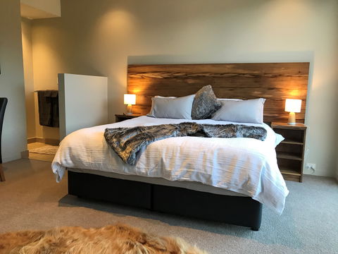 Highland Getaway Luxury Farm Stay B&B - Accommodation Mermaid Beach 1