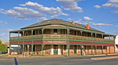 Imperial Fine Accommodation - Accommodation Mermaid Beach 0
