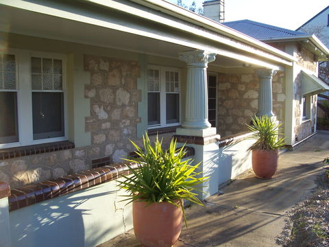 MacDonnell House, Naracoorte - Accommodation Mermaid Beach 0
