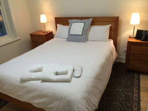 MacDonnell House, Naracoorte - Accommodation Mermaid Beach 2