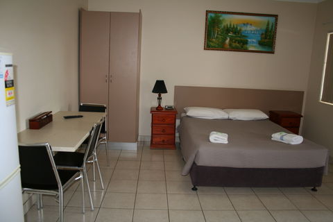 Molika Springs Motel Moree - Accommodation Mermaid Beach 2