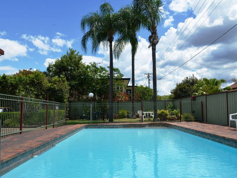 Motel Monaco - Accommodation Mermaid Beach 1