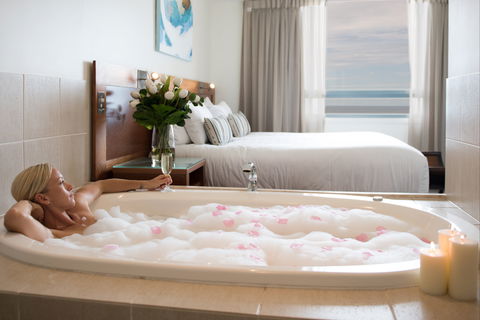 Pinnacles Resort - Accommodation Mermaid Beach 2