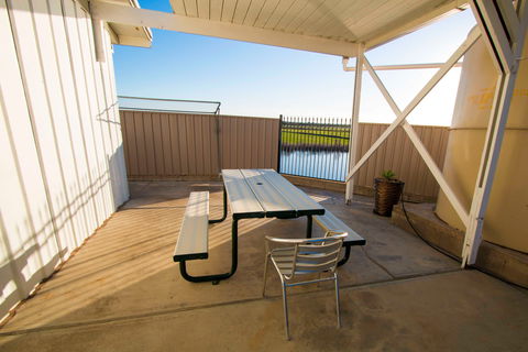 River View Rest - Accommodation Mermaid Beach 0