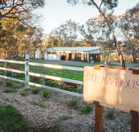 Strawhouse - Accommodation Mermaid Beach