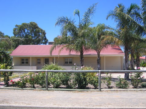 The Palms - House Only - Accommodation Mermaid Beach 0