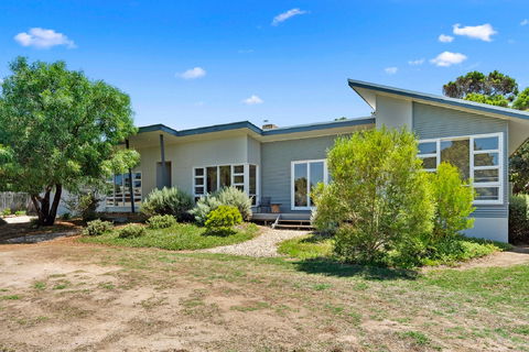 The Cutting - Accommodation Mermaid Beach 0