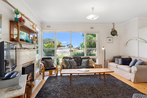 The Cutting - Accommodation Mermaid Beach 1