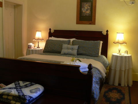 Walnut Cottage - Accommodation Mermaid Beach 2