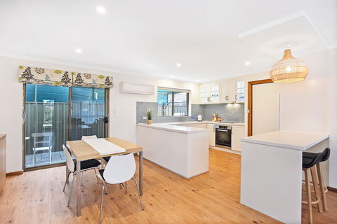 4/11 Cornhill Road - Accommodation Mermaid Beach 1