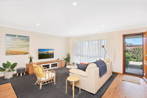 4/11 Cornhill Road - Accommodation Mermaid Beach 2