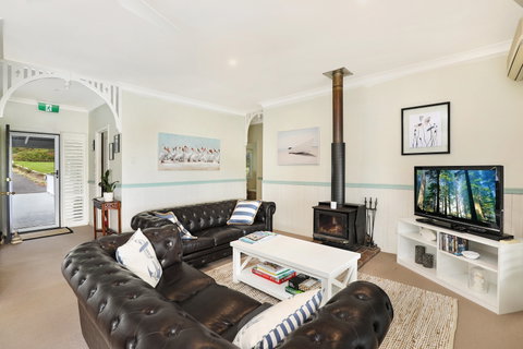 Avocado Grove BnB - Accommodation Mermaid Beach 1