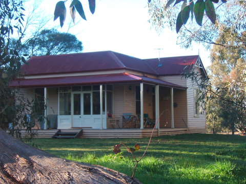 Baranduda Homestead B&B Cottages - Accommodation Mermaid Beach 0