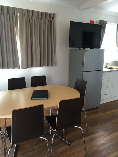 BIG4 Loxton Riverfront Holiday Park - Accommodation Mermaid Beach 1