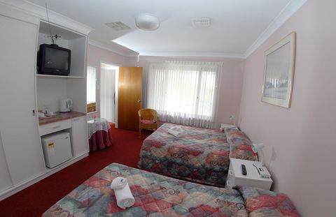 Blue And White Lodge - Accommodation Mermaid Beach 2