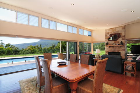 Bottlebrush Lodge - Accommodation Mermaid Beach 1