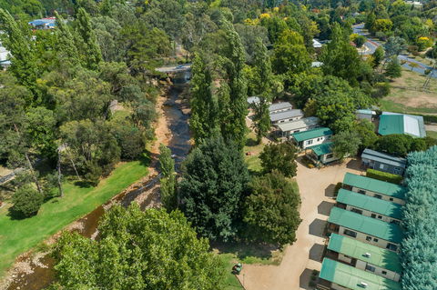 Bright Riverside Holiday Park - Accommodation Mermaid Beach 0