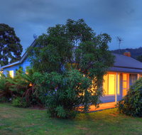 Castaway Cottage - Accommodation Mermaid Beach