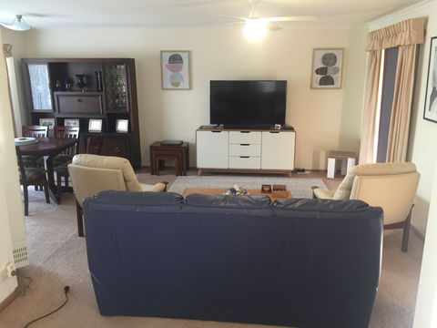Citrus House Warrnambool - Accommodation Mermaid Beach 2