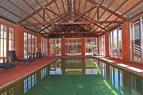 Comfort Inn Main Lead - Accommodation Mermaid Beach 2