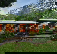 Cow Bay Homestay Bed and Breakfast - Accommodation Mermaid Beach