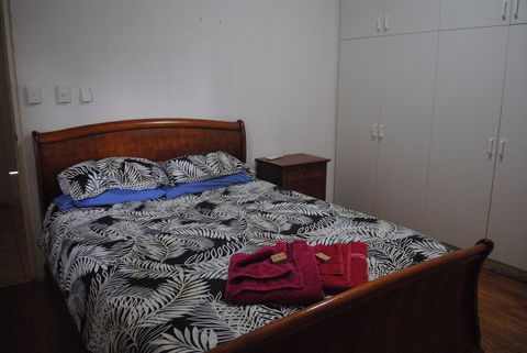 East Arnhem Real Estate - 6B Isal - Accommodation Mermaid Beach 0