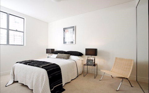 Executive Two Bedroom Unit Crows Nest - Accommodation Mermaid Beach 0