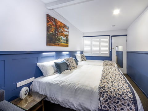 Granite Belt Motel - Accommodation Mermaid Beach 0