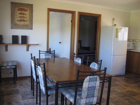 Harry's - Accommodation Mermaid Beach 2