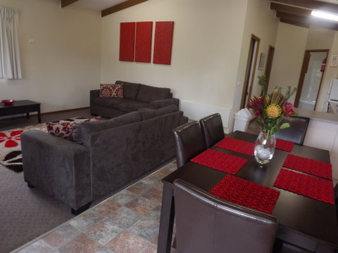 High Country Holiday Park - Accommodation Mermaid Beach 1