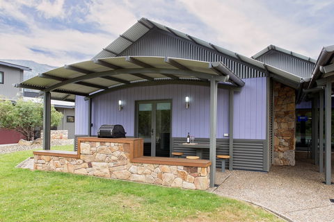 Kickenback Studio - Accommodation Mermaid Beach 0