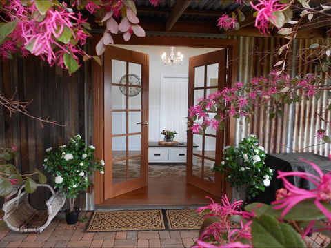 Milton Country Retreat: The Chocolate Cottages - Accommodation Mermaid Beach 0