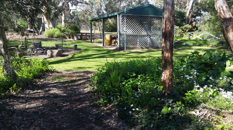 Padthaway Caravan Park - Accommodation Mermaid Beach 2