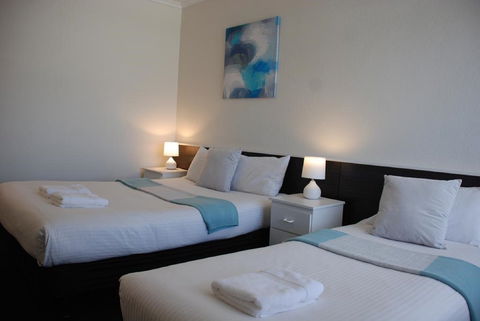 Red Carpet Motel - Accommodation Mermaid Beach 0