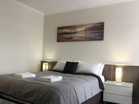 Red Carpet Motel - Accommodation Mermaid Beach 2