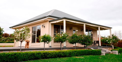 Stay Bathurst - Accommodation Mermaid Beach 2