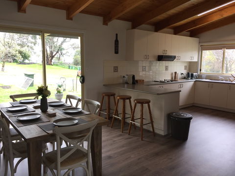 Swagman Homestead At Stockman's Ridge Wines - Accommodation Mermaid Beach 2