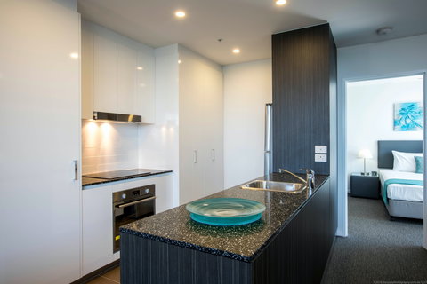Synergy  Broadbeach - Accommodation Mermaid Beach 2